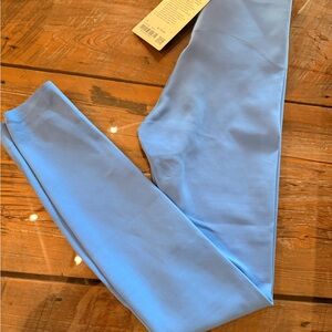 Lululemon Athletica Glow-Up Leggings 28 in inseam